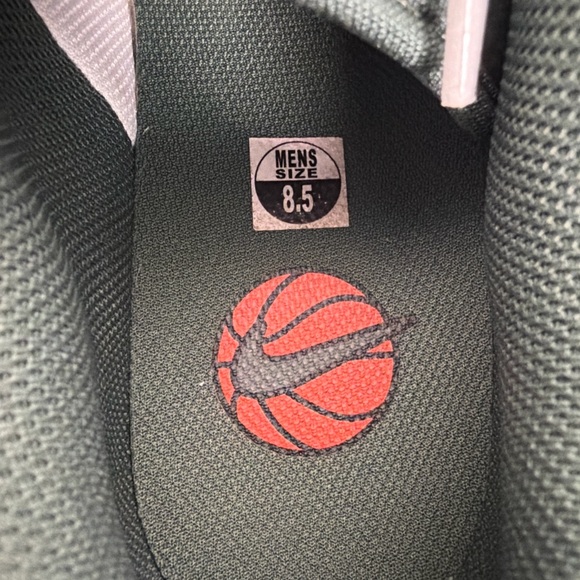 Nike Court Vision Low White Green Size (8.5 B71)✨ - Picture 8 of 13